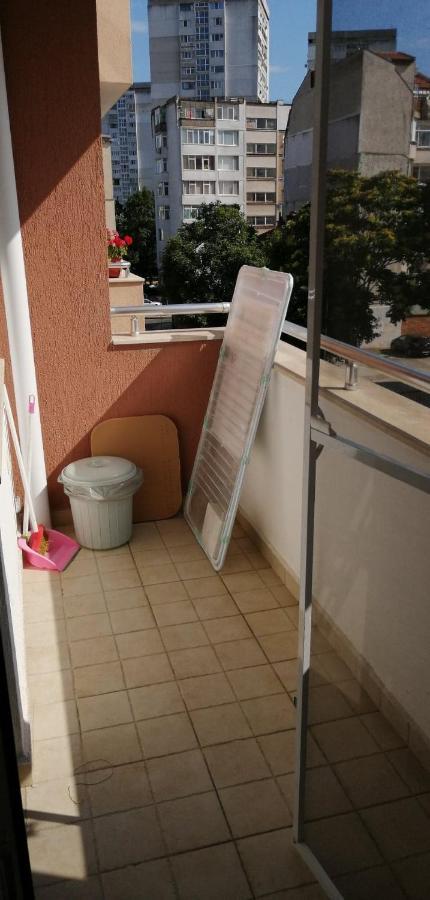 Cozy Apartament Naydenov Daire Burgaz Dış mekan fotoğraf